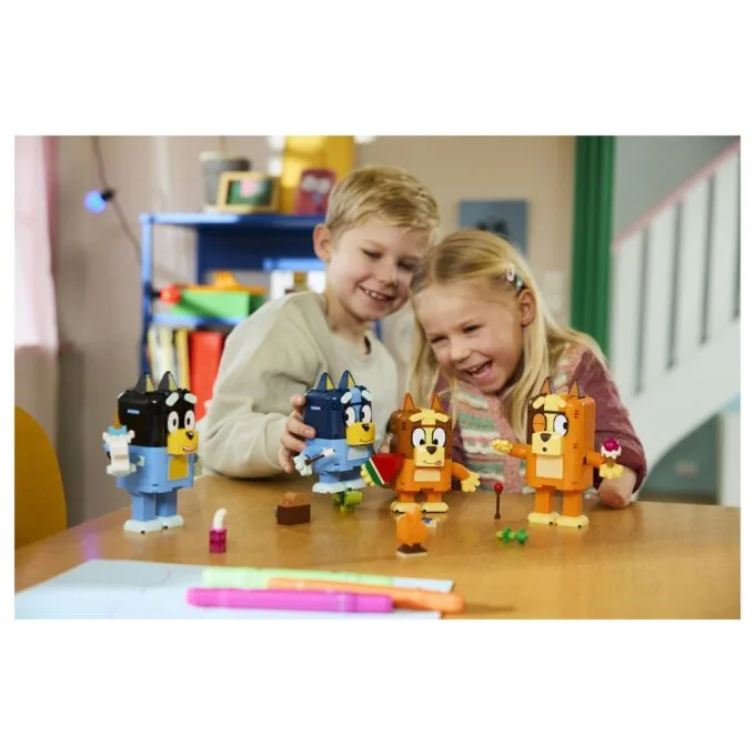 LEGO Blueys Familie aus Steinen — image 4