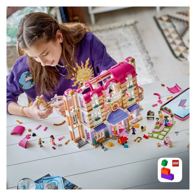 LEGO Friends Das Grandhotel von Heartlake City — image 18