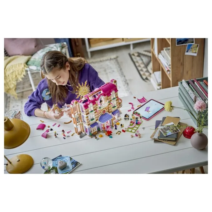 LEGO Friends Das Grandhotel von Heartlake City — image 20