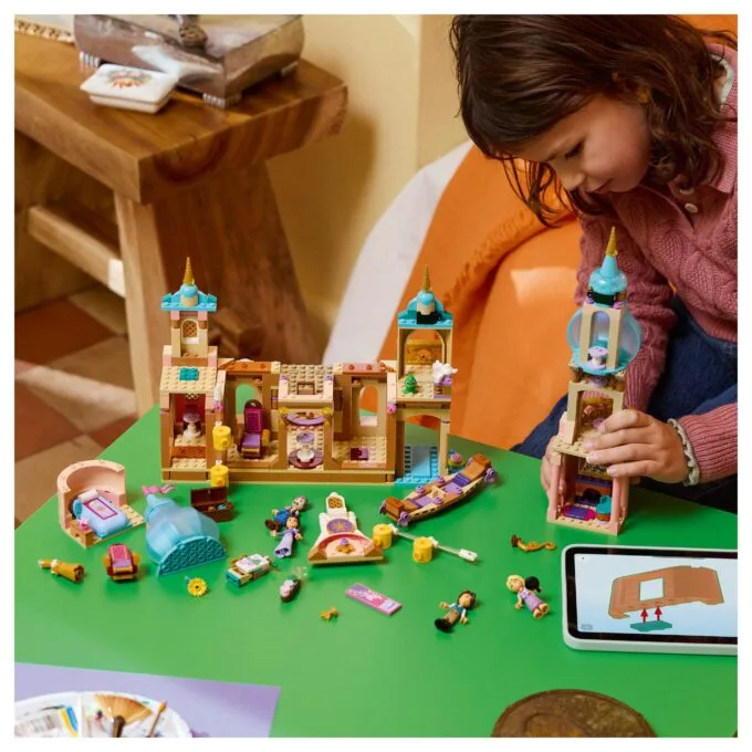 LEGO Disney Princess Rapunzels Schloss — image 6