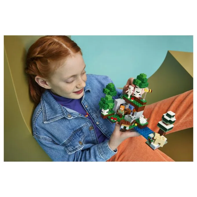 LEGO Minecraft 21593 building toy — image 3