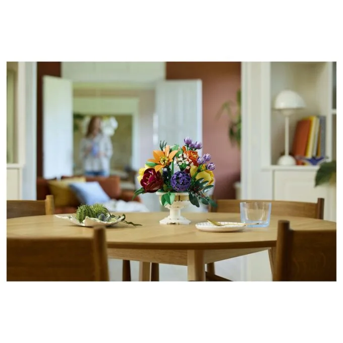 LEGO Botanicals Flower Arrangement — image 29