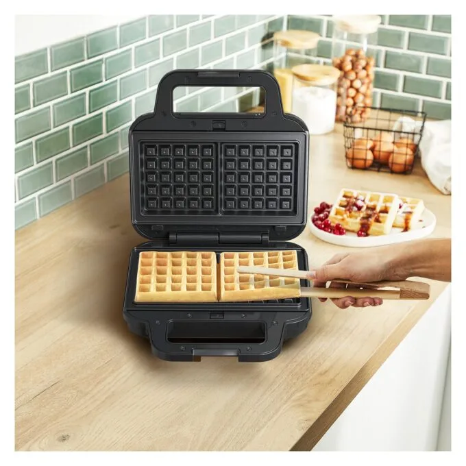 Tefal SW383D10 sandwich maker — image 11