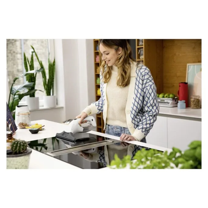Kärcher WV 1 Plus electric window cleaner — image 6