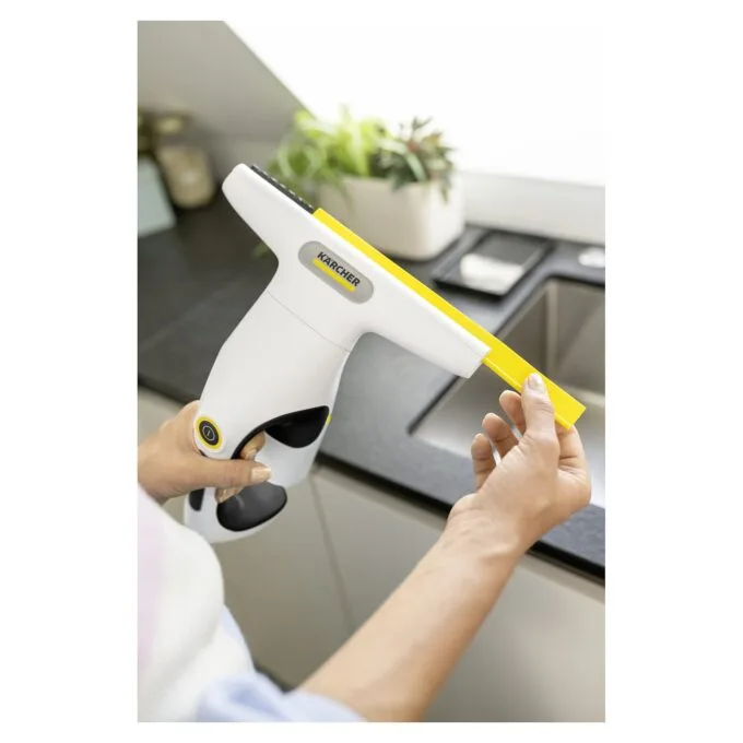 Kärcher WV 1 Compact Care electric window cleaner — image 3