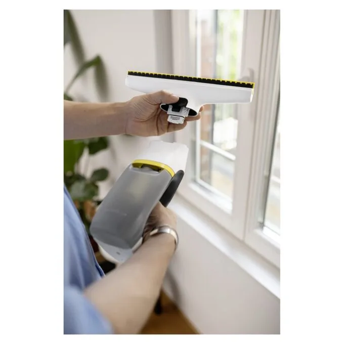 Kärcher WV 2 Universal Care electric window cleaner — image 9