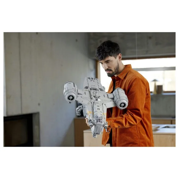LEGO Star Wars The Razor Crest — image 3