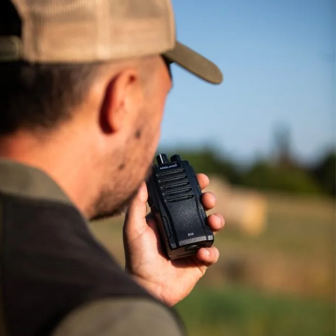 Midland Radio DMR/PMR Digital/Analogue Radio D10 (50 hr battery) (Single) — image 2