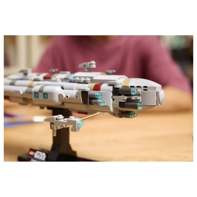 LEGO Star Wars Home One Starcruiser — image 21