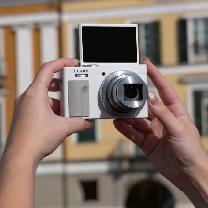 Panasonic LUMIX TZ99 white — image 5