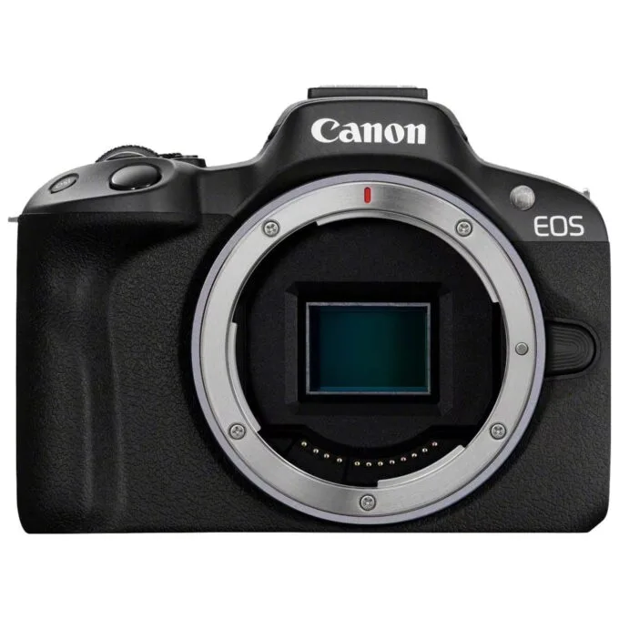 Canon EOS R50 + RF-S 18-150mm F3.5-6.3 IS STM Black — image 2