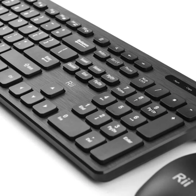Rii Keyboard & Mouse Wireless 2.4GHz Combo Full Sized RK200 — image 5