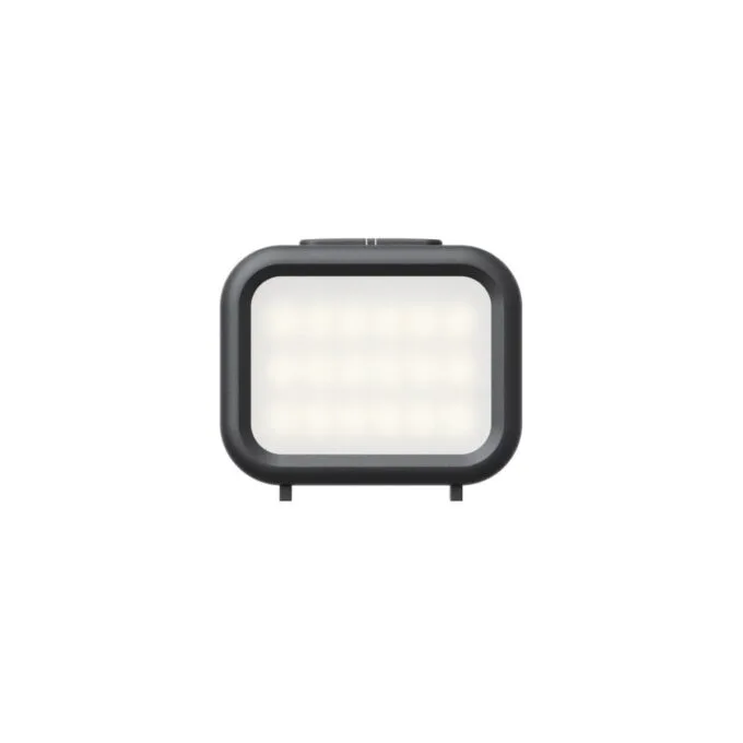 Insta360 Luna Ultra Mini Fill Light - Magnetic Mount, 4 Color Temp. for Low Light Shoot — image 6