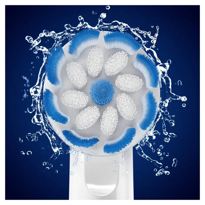 Oral-B Sensitive Clean 4-Pack — image 5