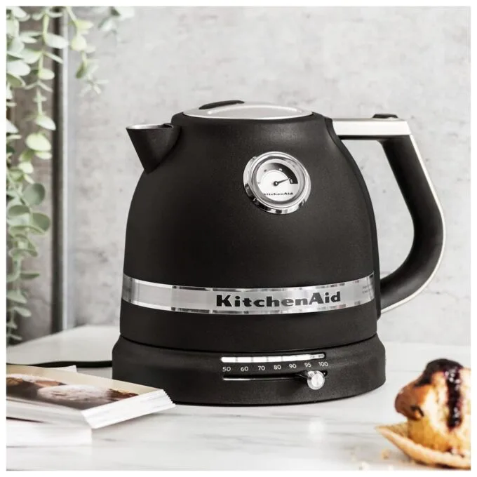 KitchenAid Artisan 5KEK1522EBK cast iron — image 4