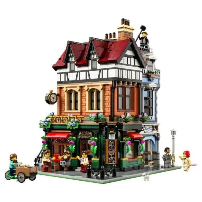 LEGO Icons 10350 Dom w stylu angielskim — image 3