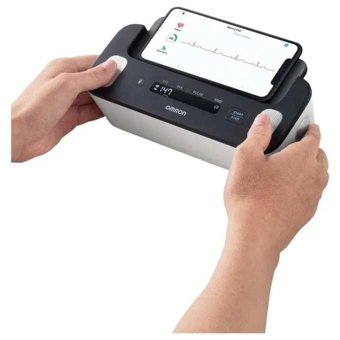 Omron Complete HEM-7530T-E3 ECG 2w1 BT white-black — image 5