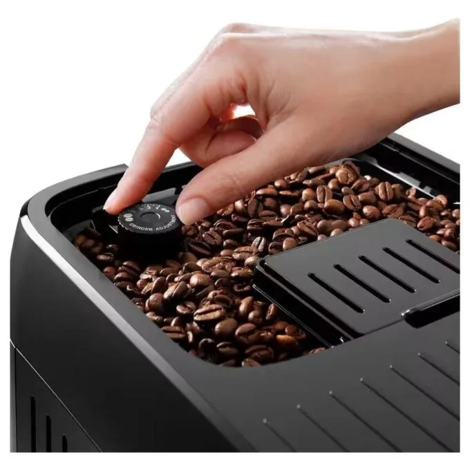 De'Longhi Magnifica Plus ECAM 320.60.B black — image 3