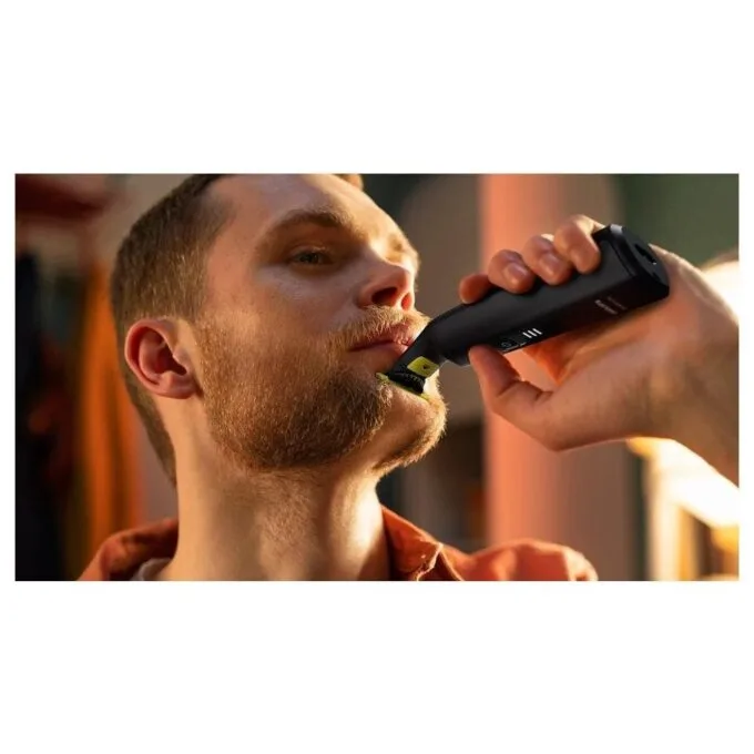 Philips OneBlade Pro 360 QP6542/15 black — image 7