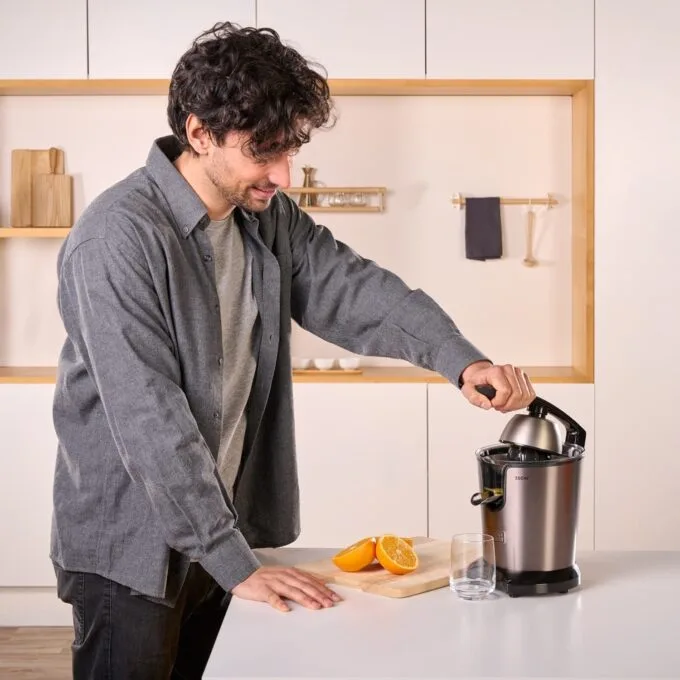 Black&Decker BXCJ350E srebrny — image 11