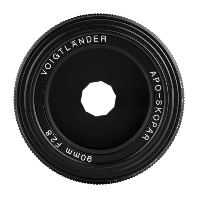 Voigtlander APO lens Skopar 90 mm f/2.8 to Leica M - black — image 3