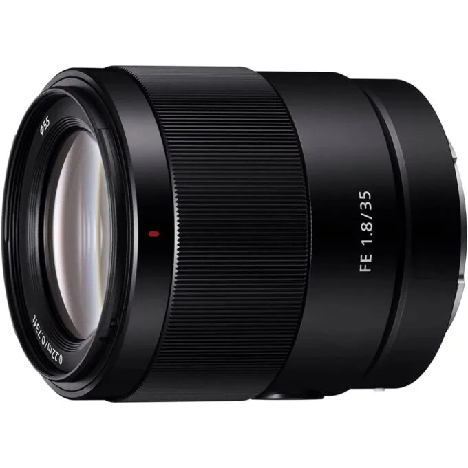 Sony 35 mm f/1.8 FE attachment type E — image 1