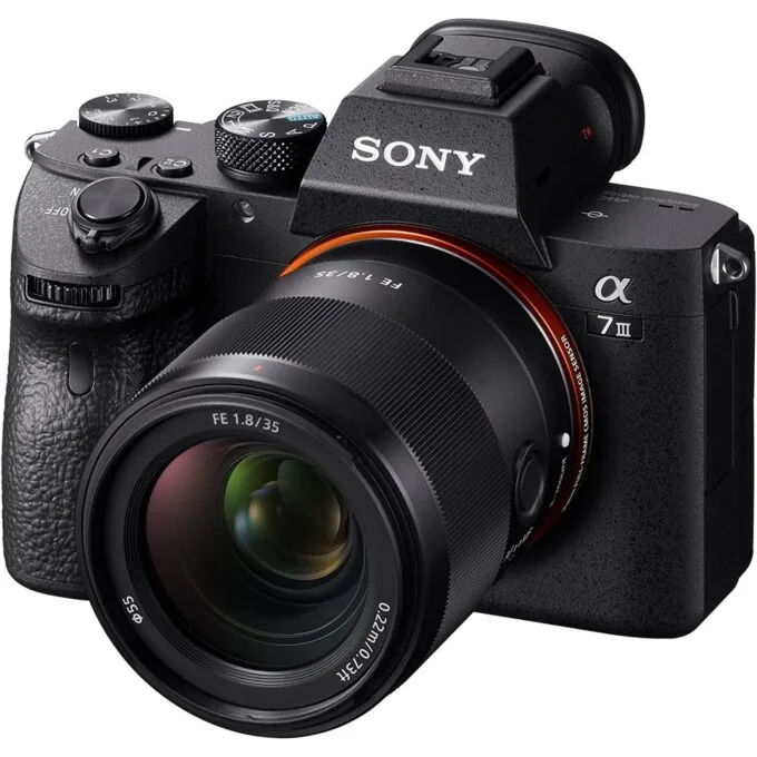 Sony 35 mm f/1.8 FE attachment type E — image 6