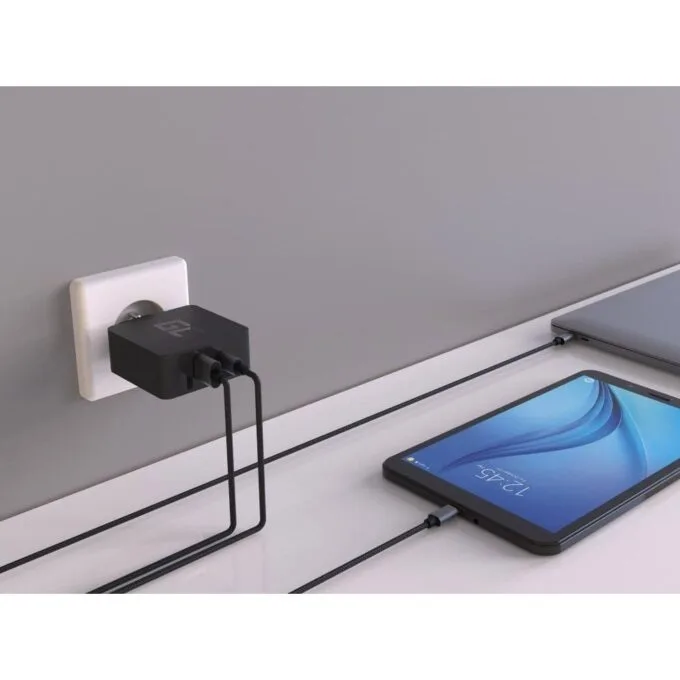 Green Cell 1x USB-C 45W Power Delivery 1x USB + USB-C cable — image 2