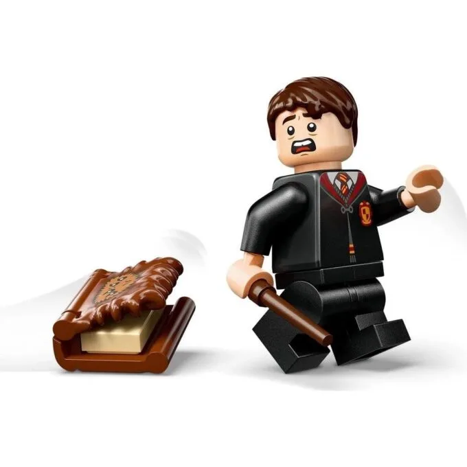 LEGO Harry Potter 76449 Monster Book With Teeth — image 4