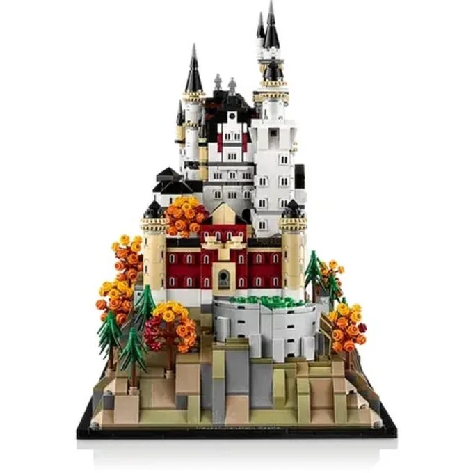 LEGO Architecture 21063 Neuschwanstein Castle — image 4