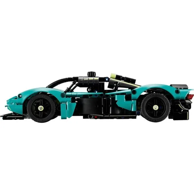 LEGO Technic 42208 Aston Martin Valkyrie — image 4