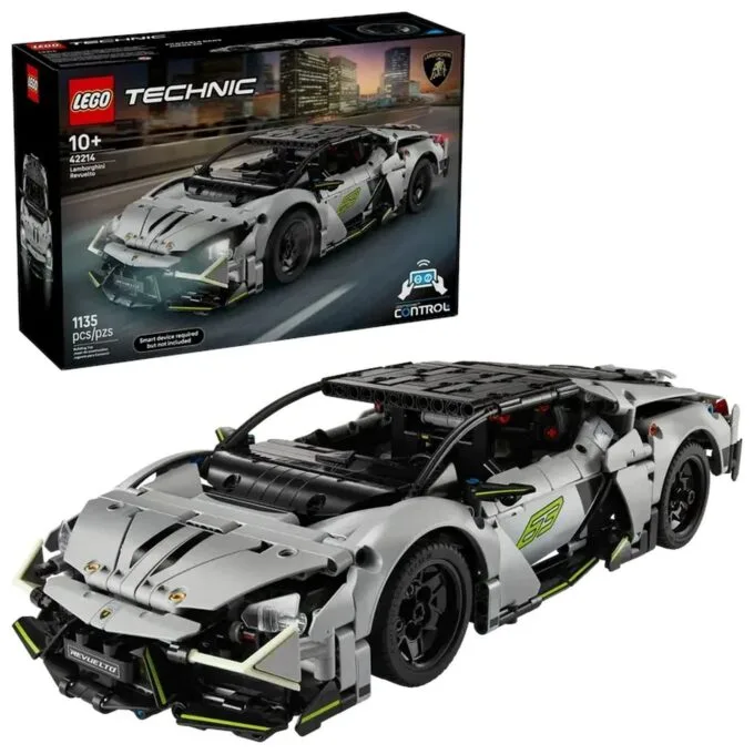 LEGO Technic 42214 Lamborghini Revuelto Supercar — image 1