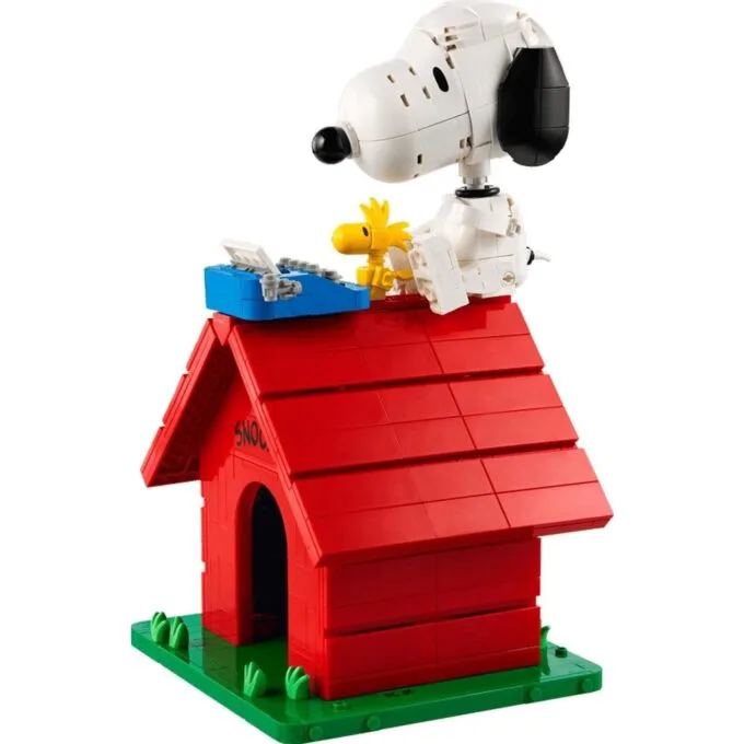 LEGO Ideas 21368 Peanuts: Bud Snoopy — image 2