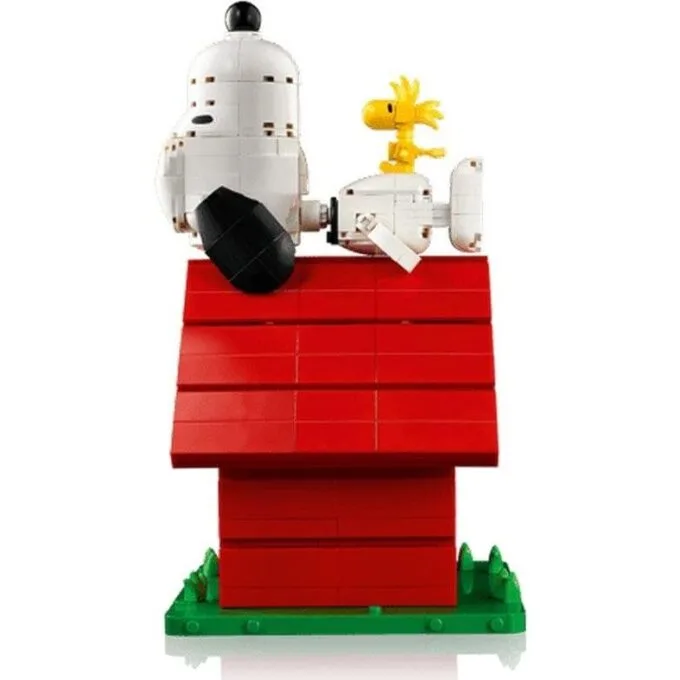 LEGO Ideas 21368 Peanuts: Bud Snoopy — image 7