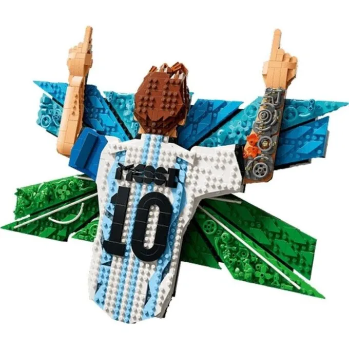 LEGO Editions Football 43018 Lionel Messi — a Puppet — image 3
