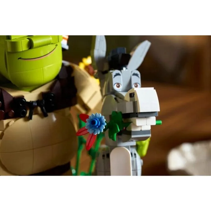 LEGO 72423 Shrek and a donkey to build — image 11