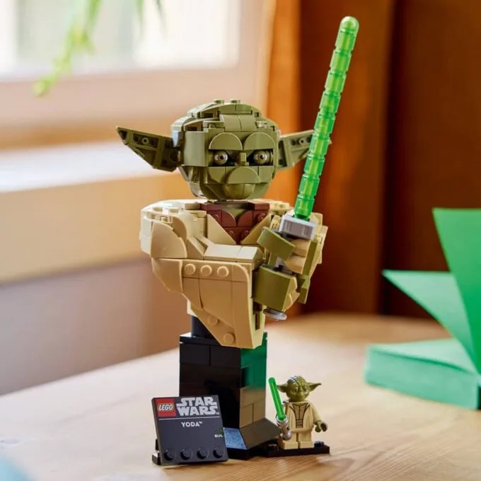 LEGO Star Wars 75438 Yoda bust — image 11
