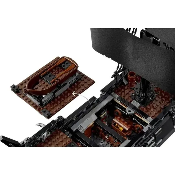 LEGO Icons 10365 Captain Jack Sparrov's pirate ship — image 8