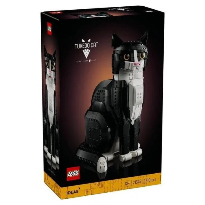 LEGO Ideas 21349 Black and white cat — image 1