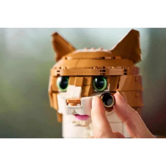 LEGO Ideas 21376 Red cat — image 11