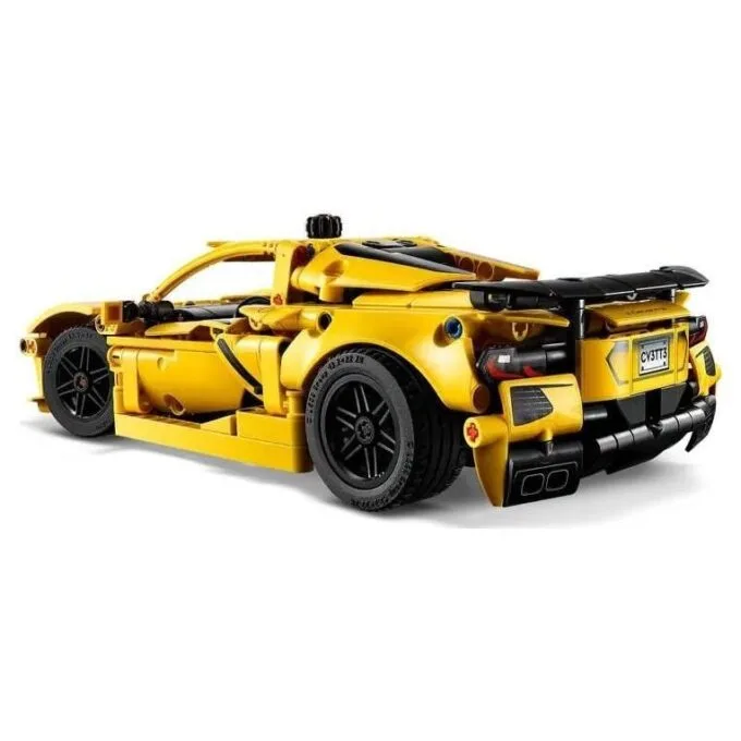 LEGO Technic 42205 Chevrolet Corvette Stingray — image 6