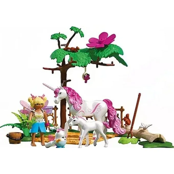 Playmobil Princess Magic 71839 Magic stable unicorns for mom and foal — image 2