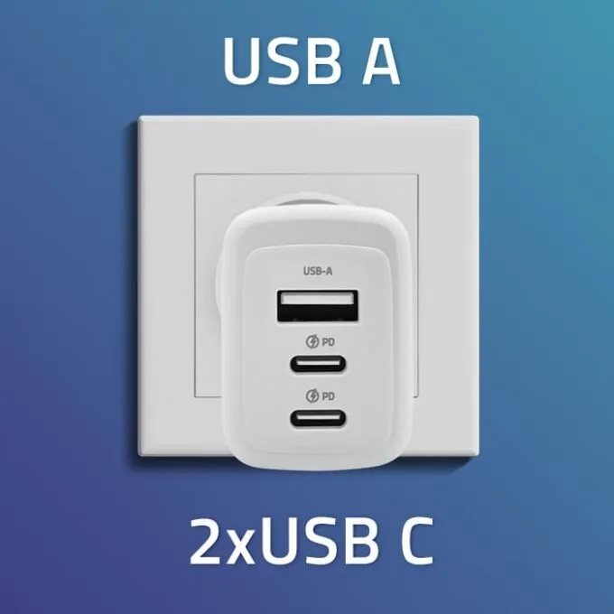 Qoltec 65W GAN | 5-20V | 3-3.35A | 2 x USB-C PD | 1 x USB QC 3.0 | White — image 2