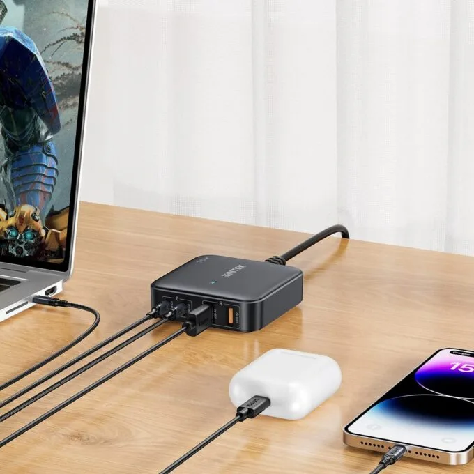 Unitek Desk Charger GAN 70W 2xUSB-A 2xUSB-C — image 3