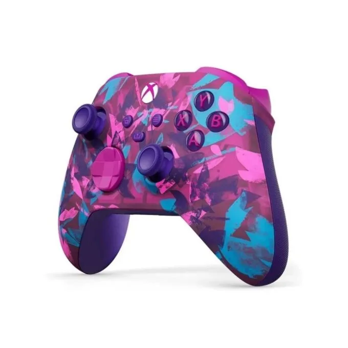 Microsoft Xbox Wireless Controller - Heart Breaker Specials Edition — image 2