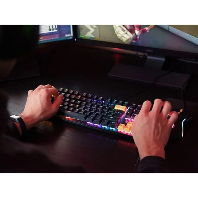 Tracker GameZone Hornet 87 USB — image 8