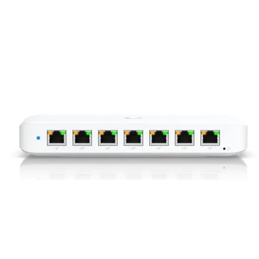 Ubiquiti UniFi Switch Ultra 60W PoE Gigabit 8-Ports 7 PoE USW-ULTRA-60W — image 1
