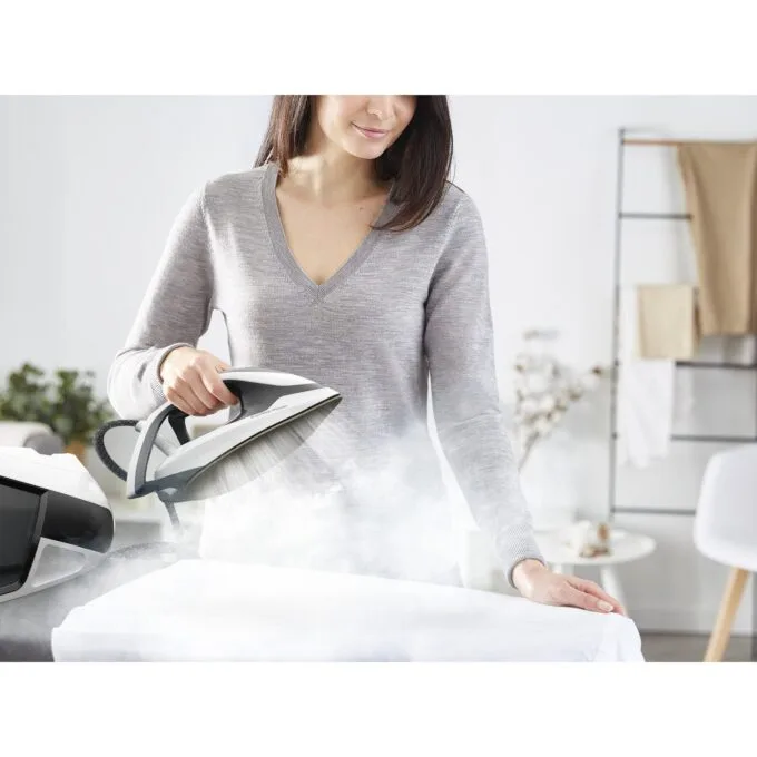 Tefal Express Power Steam SV8130E0 black — image 2