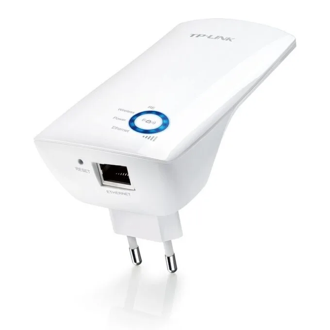 300Mbps Universal Wireless N Range Extender,Wall Mount, 2.4GHz, 300Mbps, 802.11b/g/n internal antennas Range Extender Button — image 3