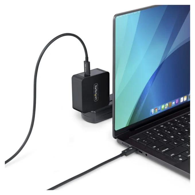 StarTech.com TBLT5MM1M240W Thunderbolt cable — image 5